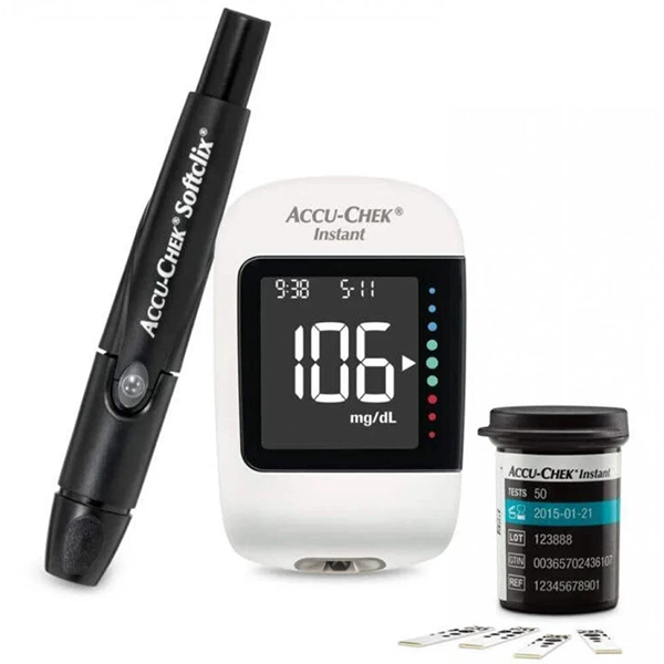 جهاز قياس السكر أكيوتشيك إنستانت
